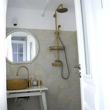 Casa Apusul Soarelui בית הארחה אפורי נורד